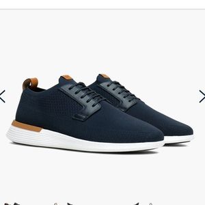WOLF & SHEPHERD • SWIFTKNIT™ DERBY SHOES IN NAVY & WHITE